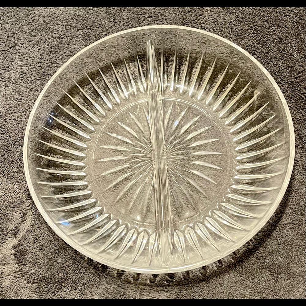 Princess House Lead Crystal Highlights Divided Dish 8 in USA.